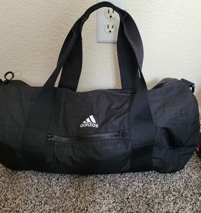 New Adidas Teavel Bag